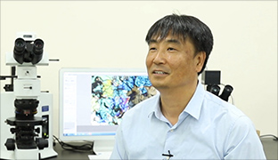행성 지질학자 연구원 이미지